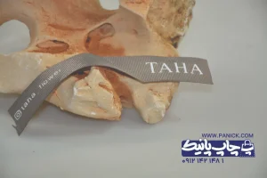 روبان زیتونی با چاپ سفید taha