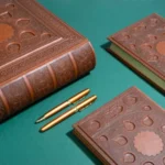 ست نفیس برجسته خشتی زرین کد 67