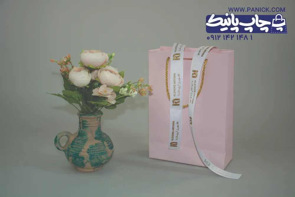 انواع ساک‌های دستی کاغذی برای فروشگاه‌های صنایع دستی و محصولات هنری