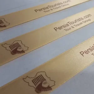 روبان طلایی با چاپ ‌قهوه ای برای توریست