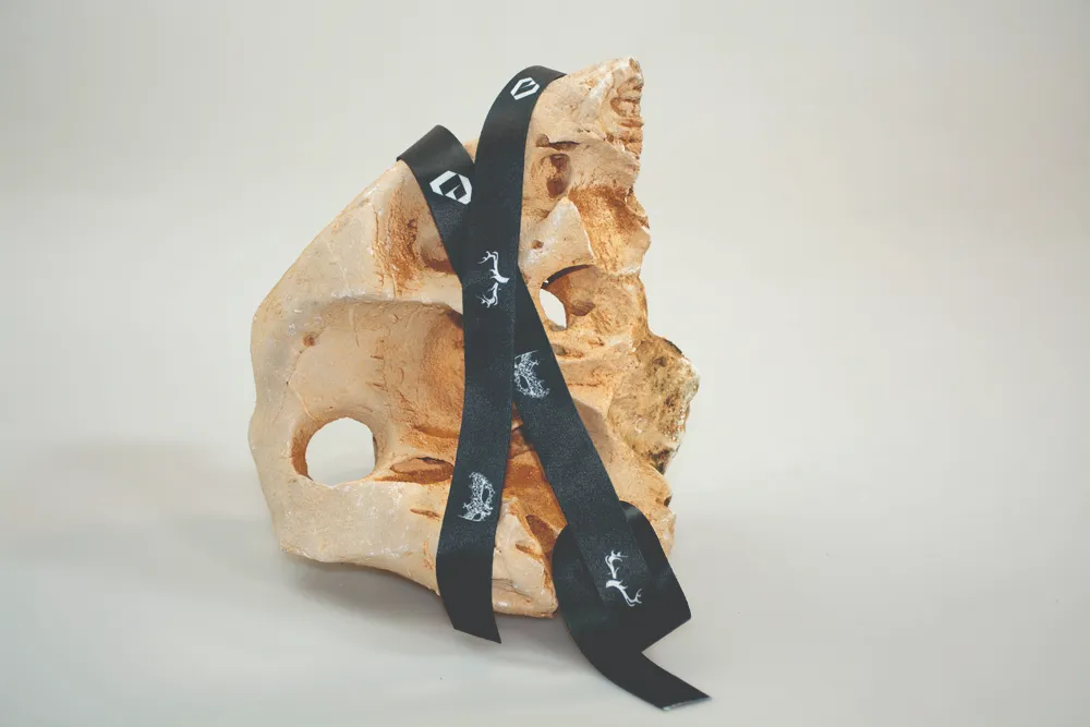 ROBANPANICK-58 روبان مشکی با چاپ سفید لوگو