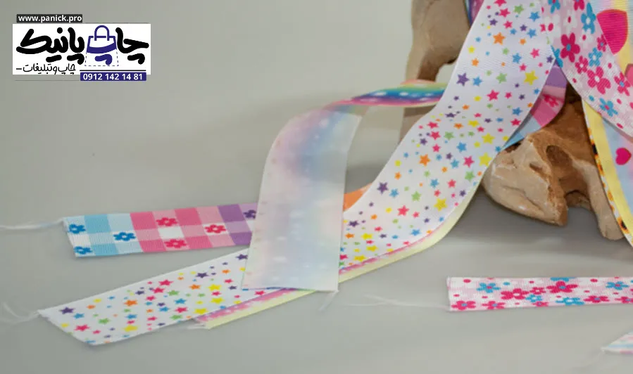 روبان‌های چاپ‌شده برای مراسم بریدن روبان و بنرها