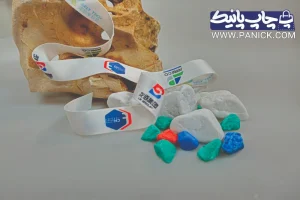 بند گردن آویز برای نمایشگاه پتروشیمی