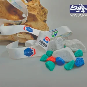 بند گردن آویز برای نمایشگاه پتروشیمی