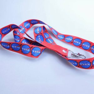 بند گردن آویز برای نمایشگاه هوا و فضا