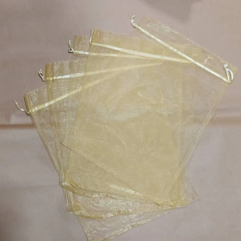 panick0011127 کیسه حریر طلایی سایز ۲۵ در ۳۰