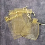 کیسه حریر طلایی سایز 10 در 15