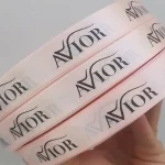 روبان صورتی با چاپ avior