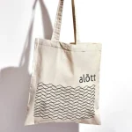 ساک متقال آماده برای مدرسه