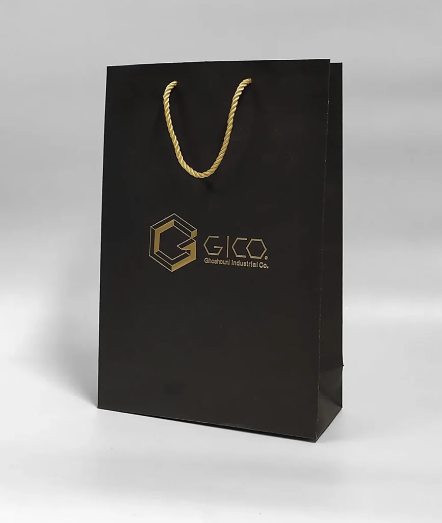 چاپ طلاکوب پاکت مشکی GICO تیراژ 1000 عددی