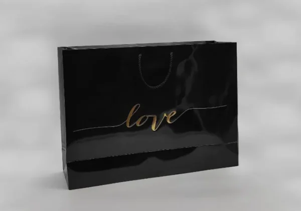 بگ گلاسه براق مشکی 52×36 با چاپ طلاکوب love تیراژ 1000 عددی