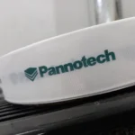 روبان کبریتی سفید عرض 4 سانتی متری با چاپ panootech سبز متراژ 1000 متر