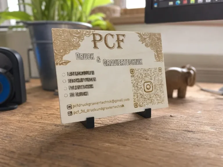 حکاکی و برش لیزری QR