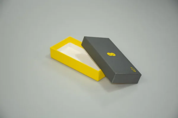 تولید جعبه گوشی 4G+ مدل EE تیراژ 1000 عددی