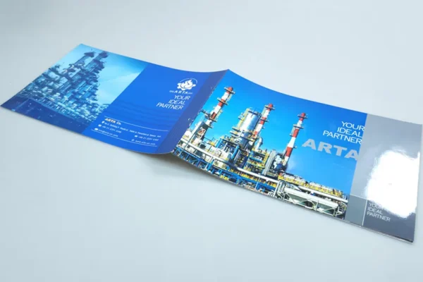سفارش کاتالوگ A4 پتروشیمی YOUR IDEAL ARTA تیراژ 1000 عددی