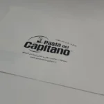 چاپ پوشه طلقی سفید طلاکوب مشکی capitano تیراژ 1000 عددی
